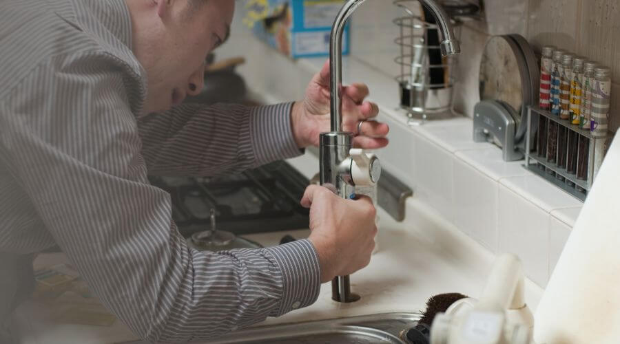 Professional sink repair in Hamlet, IN